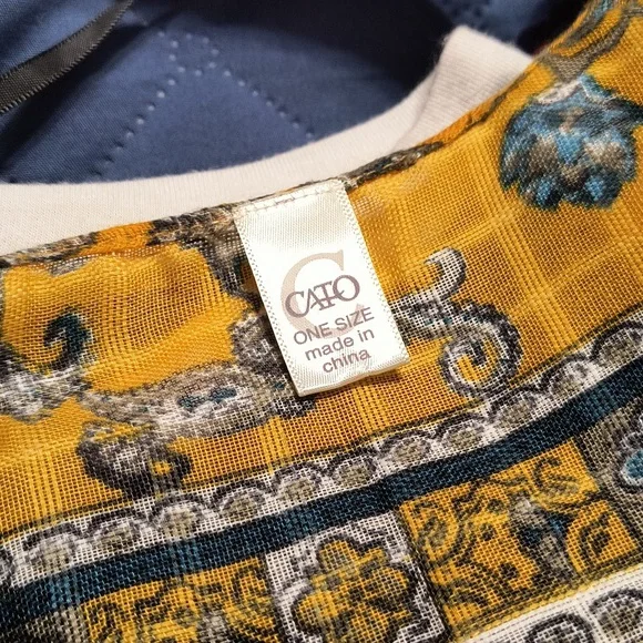 Bundle of two kimonos - Picture 3 of 4